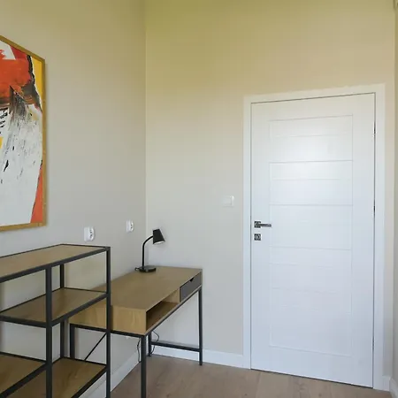 아파트 Nadmotlawie Q4apartments 그단스크