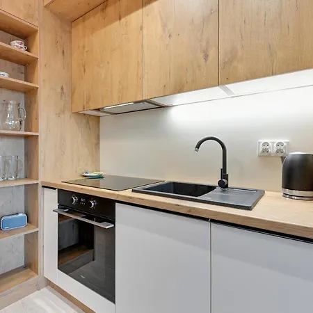 Nadmotlawie By Q4apartments Apartment